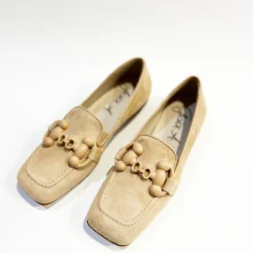 Gioia A. mocassino scamosciato con accessorio miele
