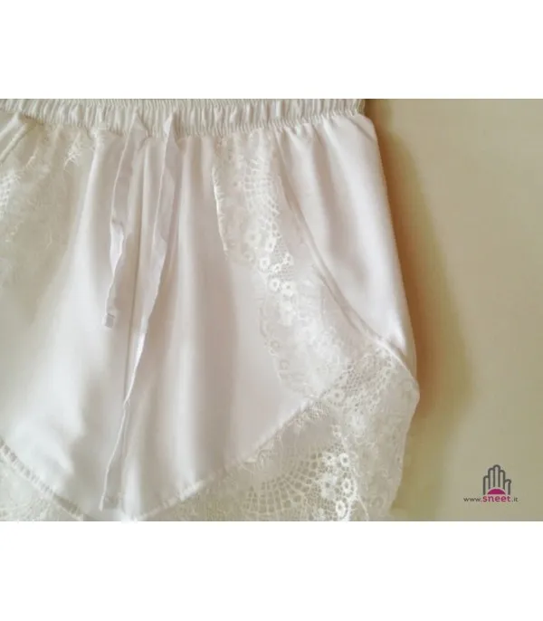 Sirlace Shorts