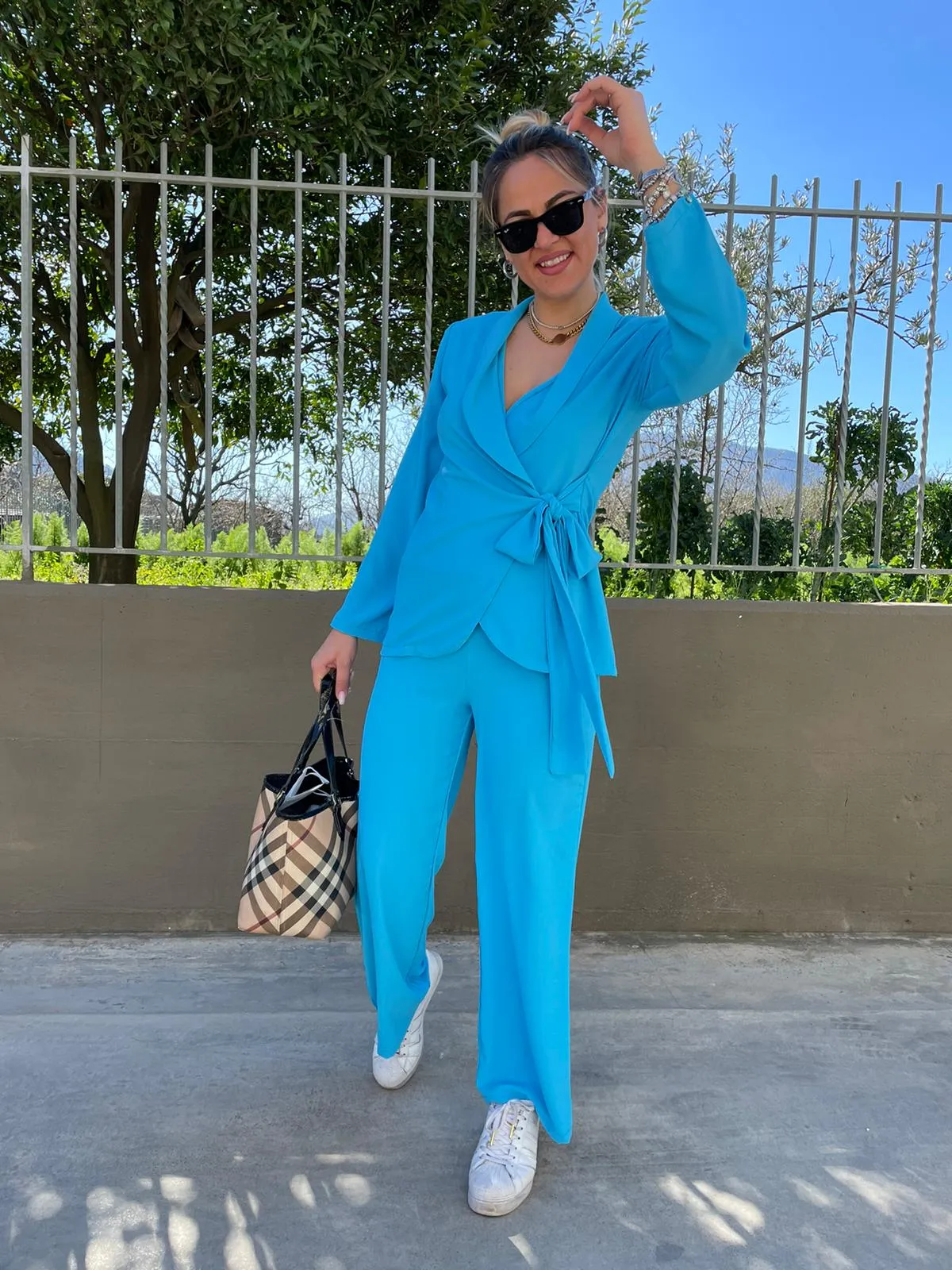 Tailleur  Angel con pantalone palazzo